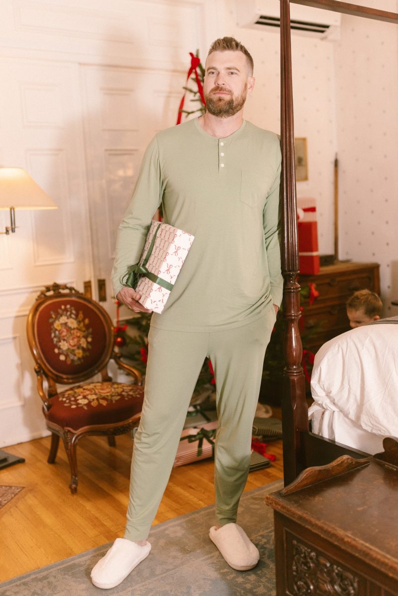 SoSftGreen HolidayPjs 43